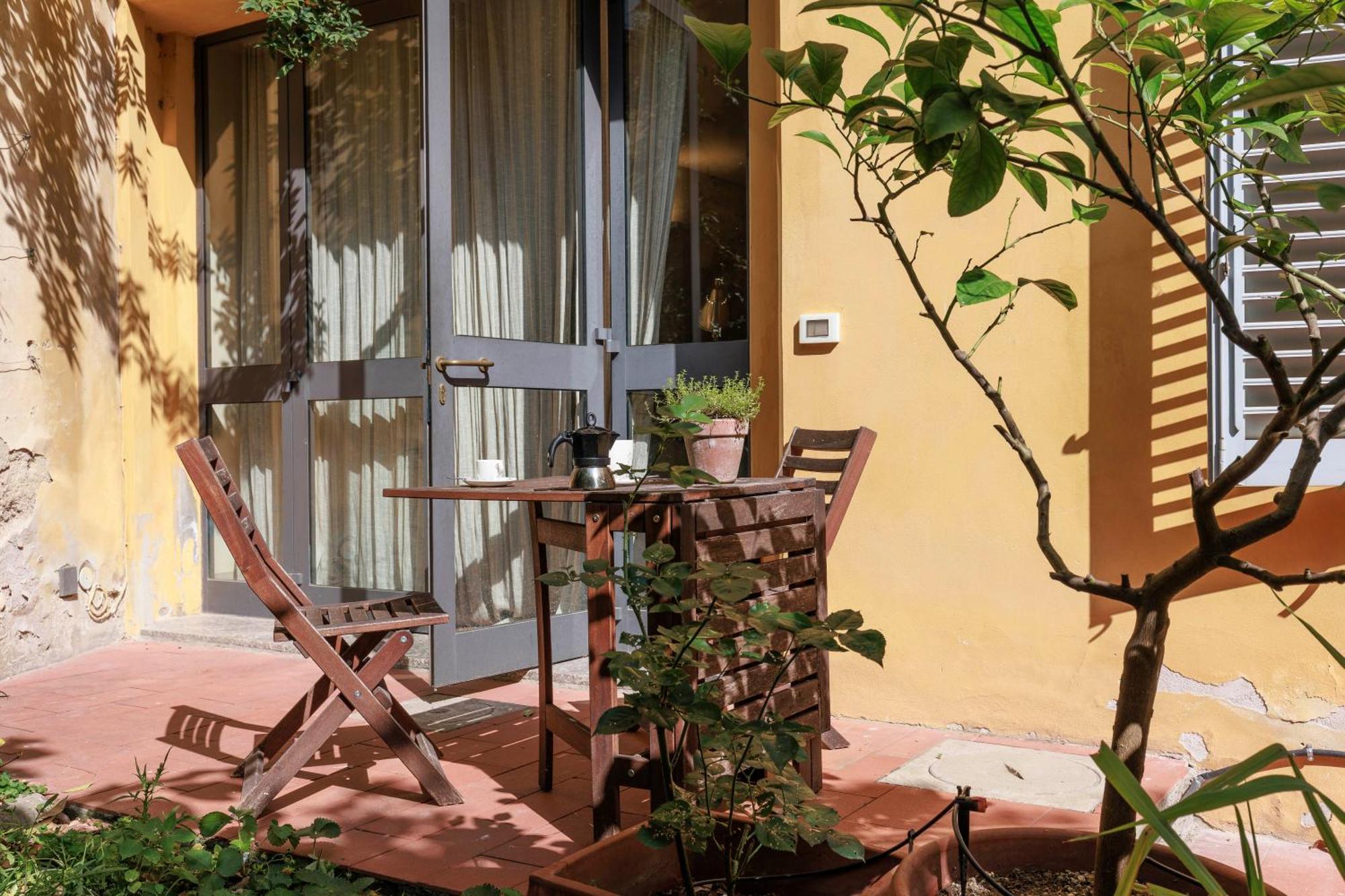 Santa Croce Deluxe Apartment Florenz Exterior foto